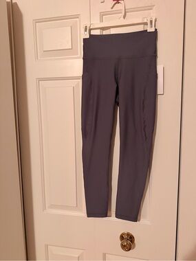 Athleta NWT interval stash 7/8 High-Waist Leggings in Slate Gray